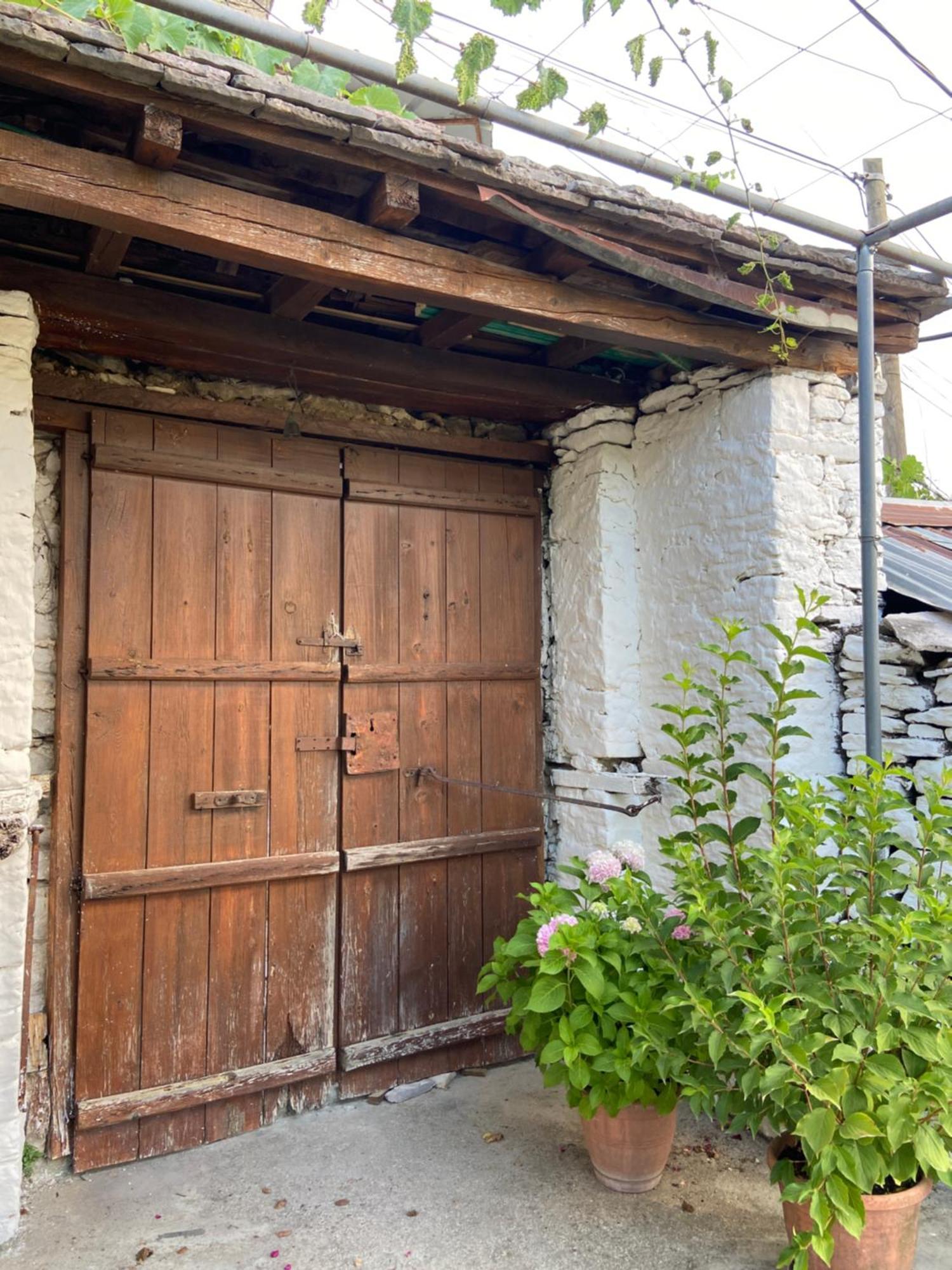 Stonetale Garden Guesthouse Gjirokastra Zewnętrze zdjęcie